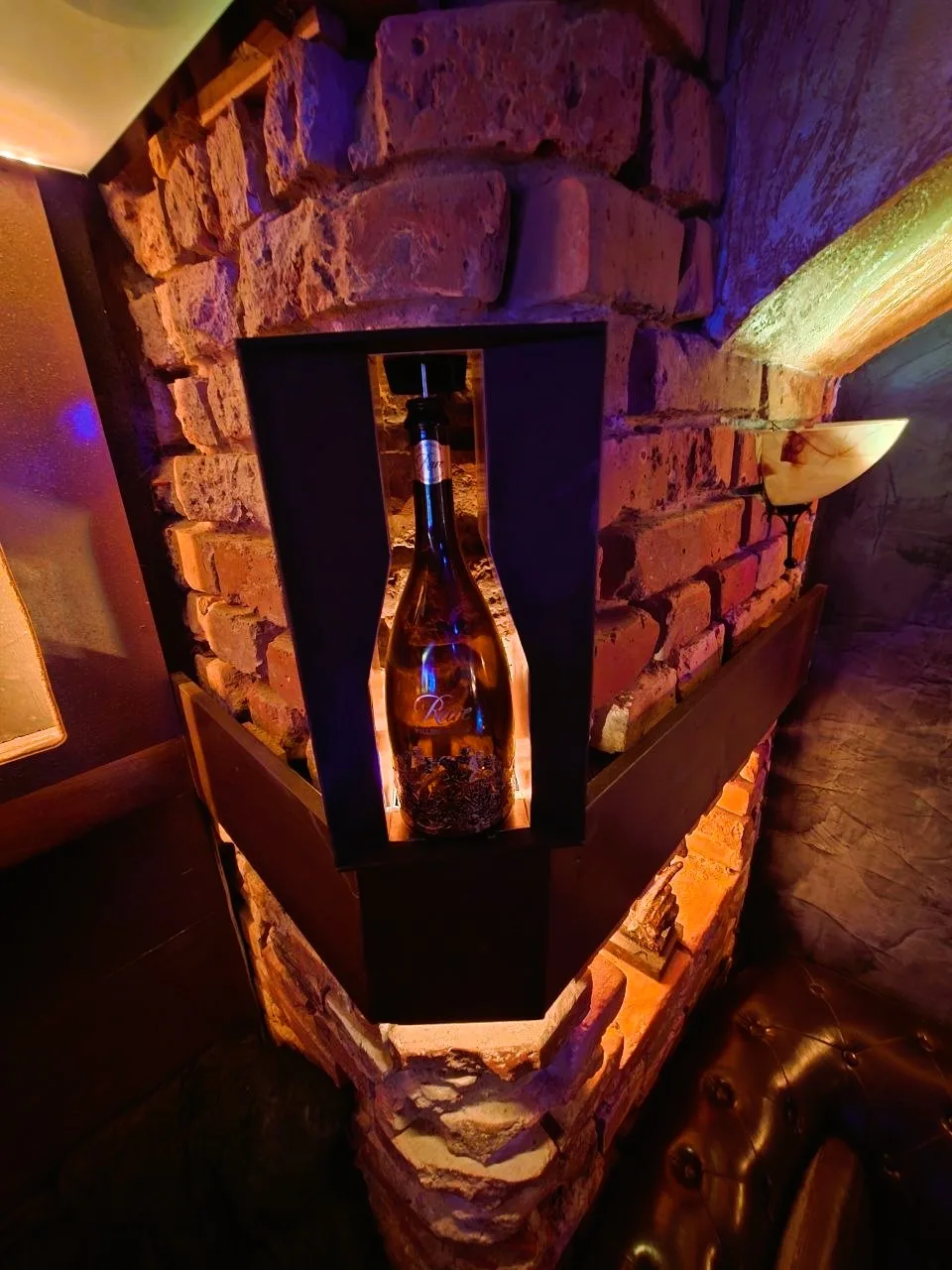 Champagner Rare im premium-nightclub-wien-interior