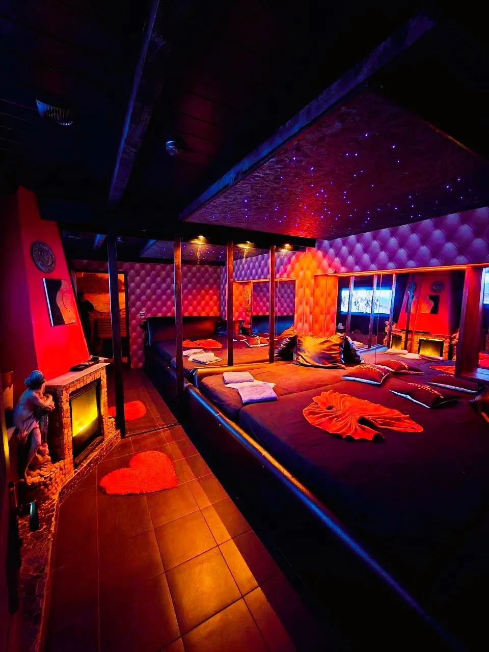 Nightlife Vienna - Private Room Kamin