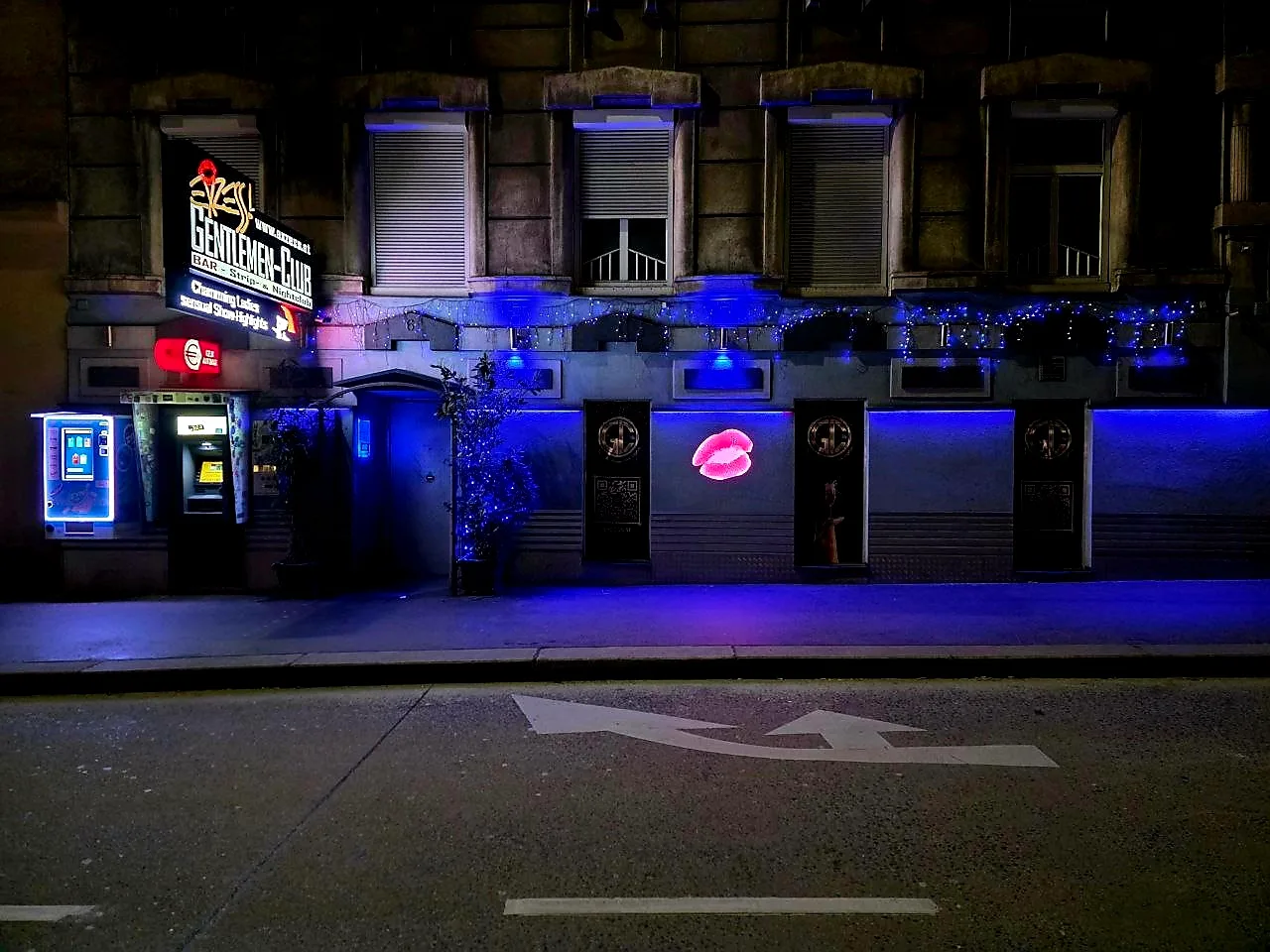 Nightlife Vienna- Außenbereich Exzess! Gentlemen-Club